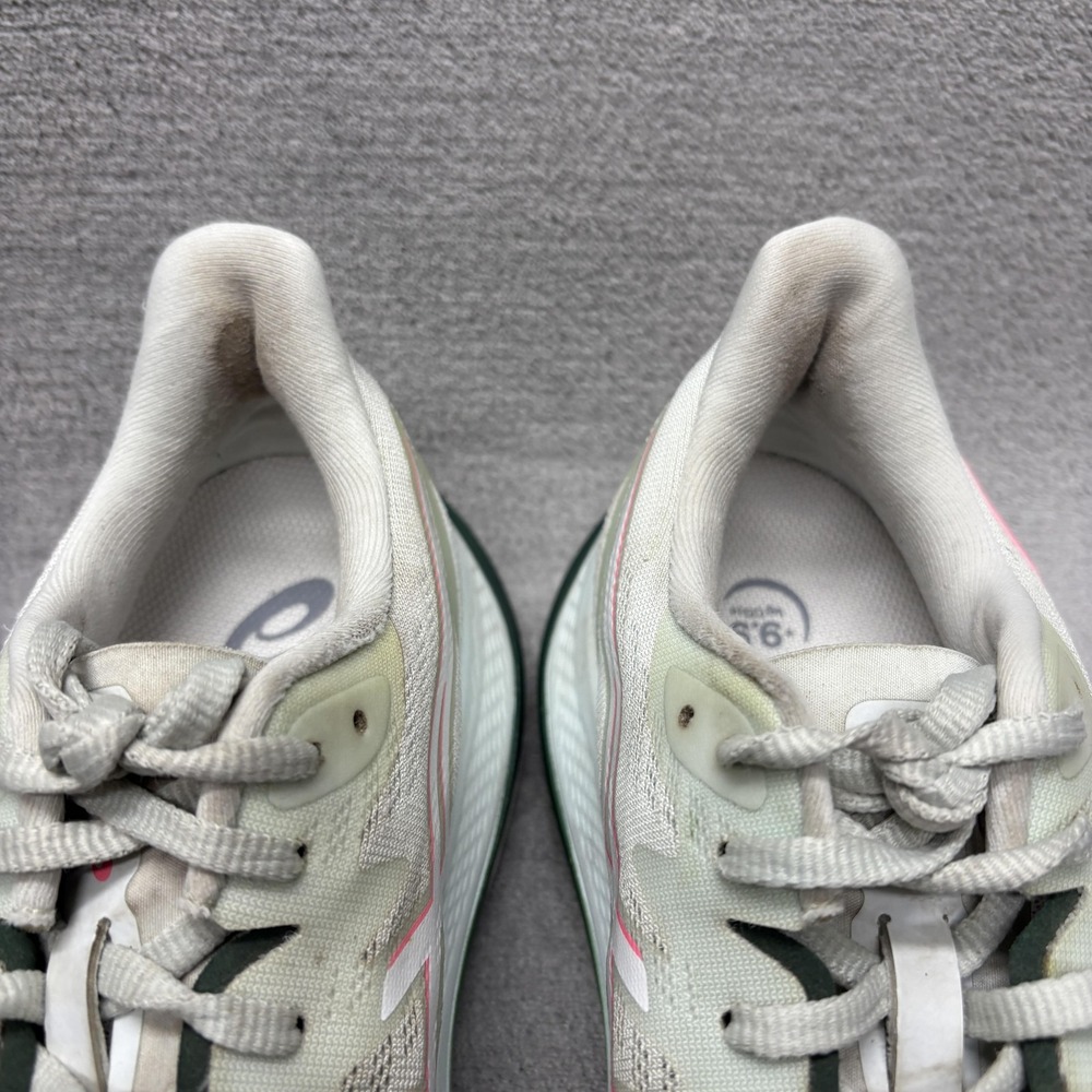 Asics GT-2000 12 Shoes Womens Size‎ 9 Green Running FF Blast PureGEL Support - Picture 3 of 8